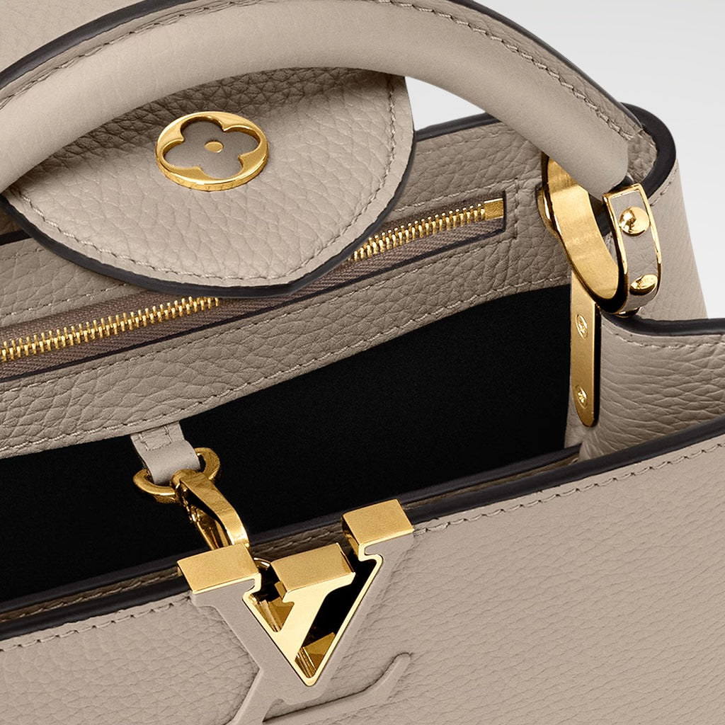 LV Capucines MM Galet Taurillon